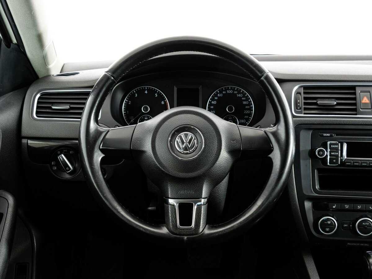 Volkswagen Jetta, 2012 Фото №10