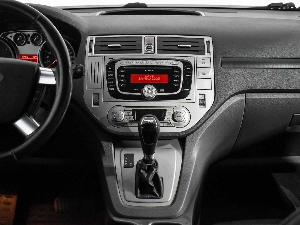 Ford Kuga, 2012 Фото №15