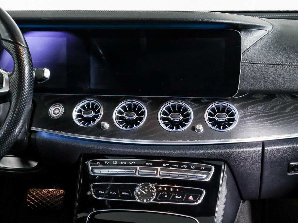 Mercedes-Benz E-Класс 200, 2016 Фото №10