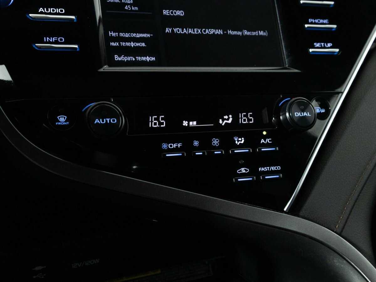 Toyota Camry, 2019 Фото №19