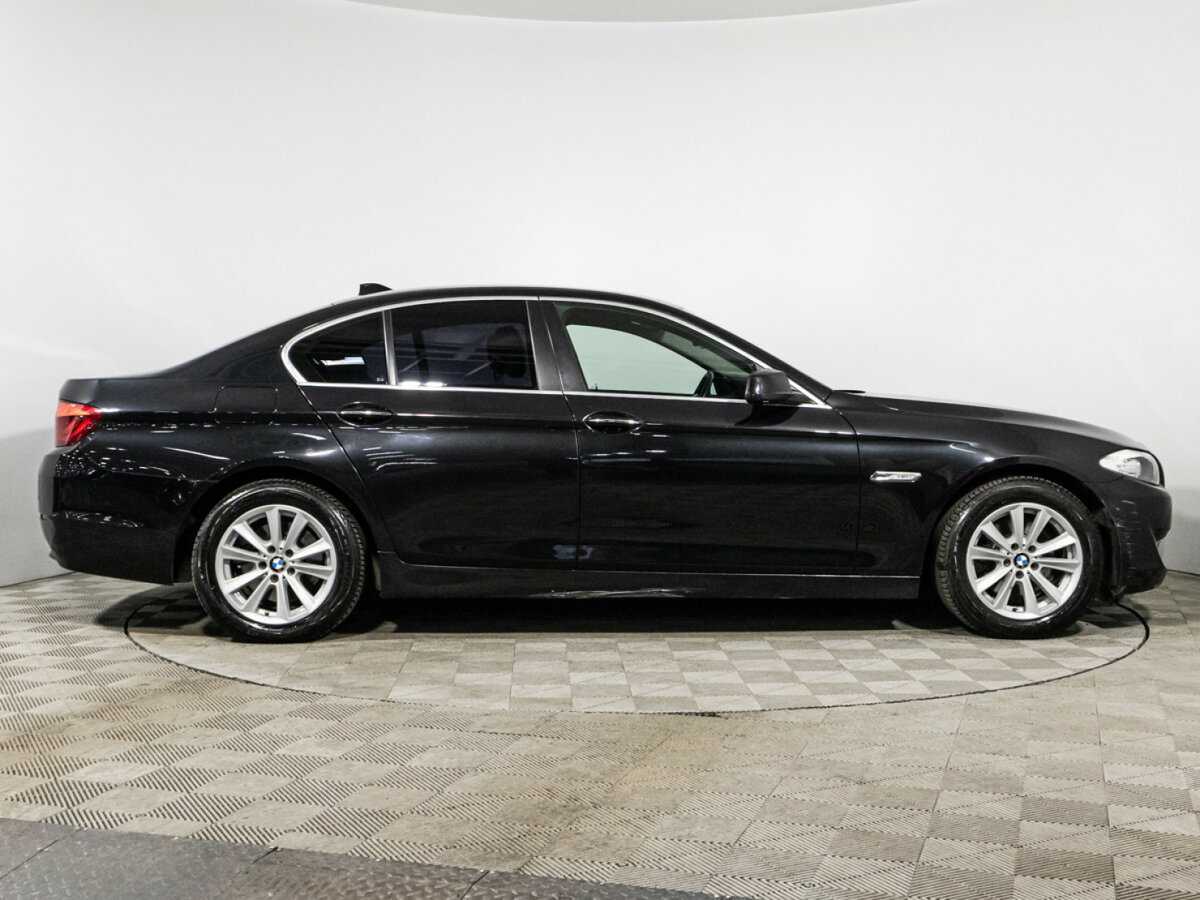 BMW 5 серии 528i xDrive, 2012 Фото №4