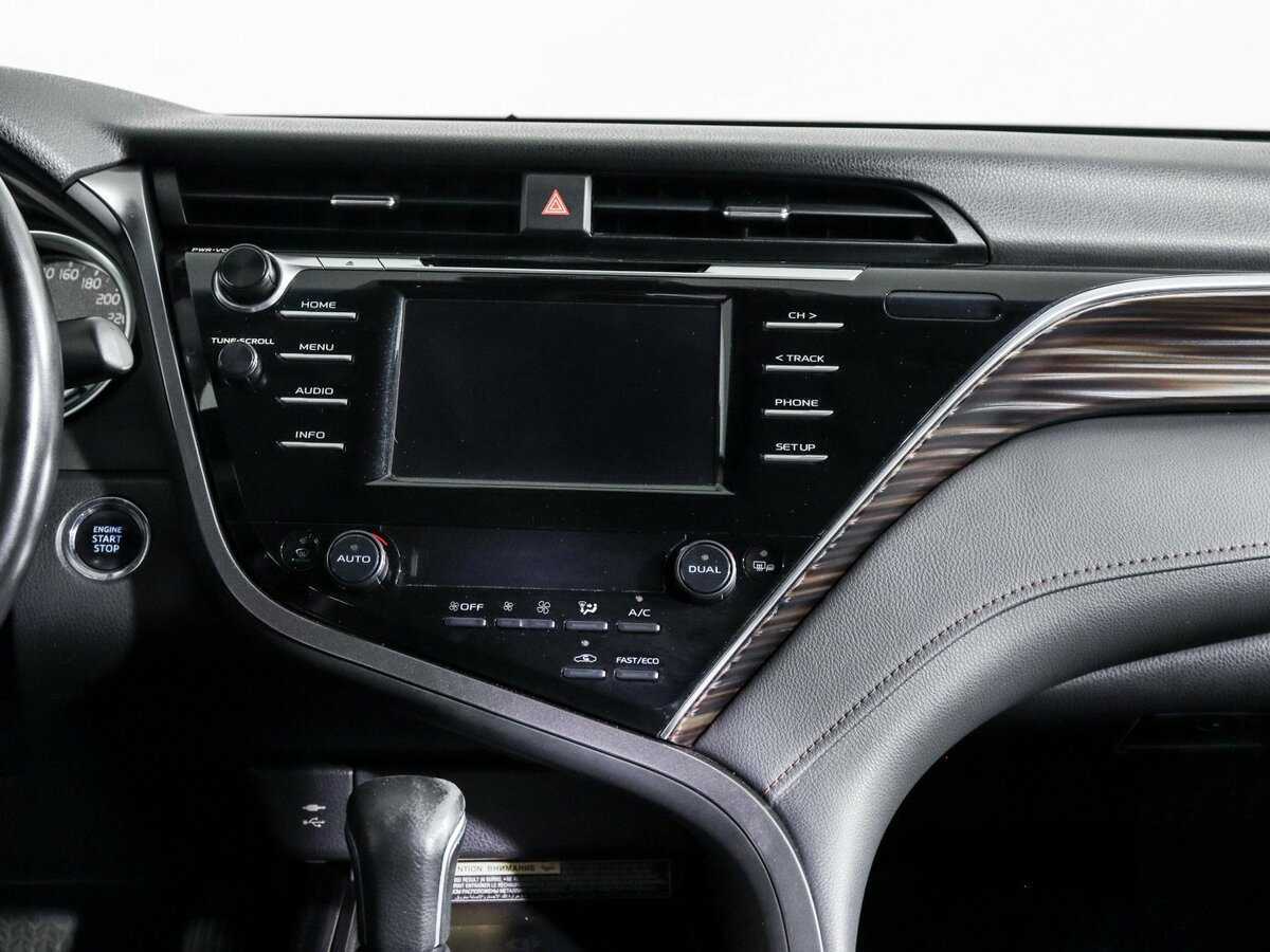 Toyota Camry, 2019 Фото №13