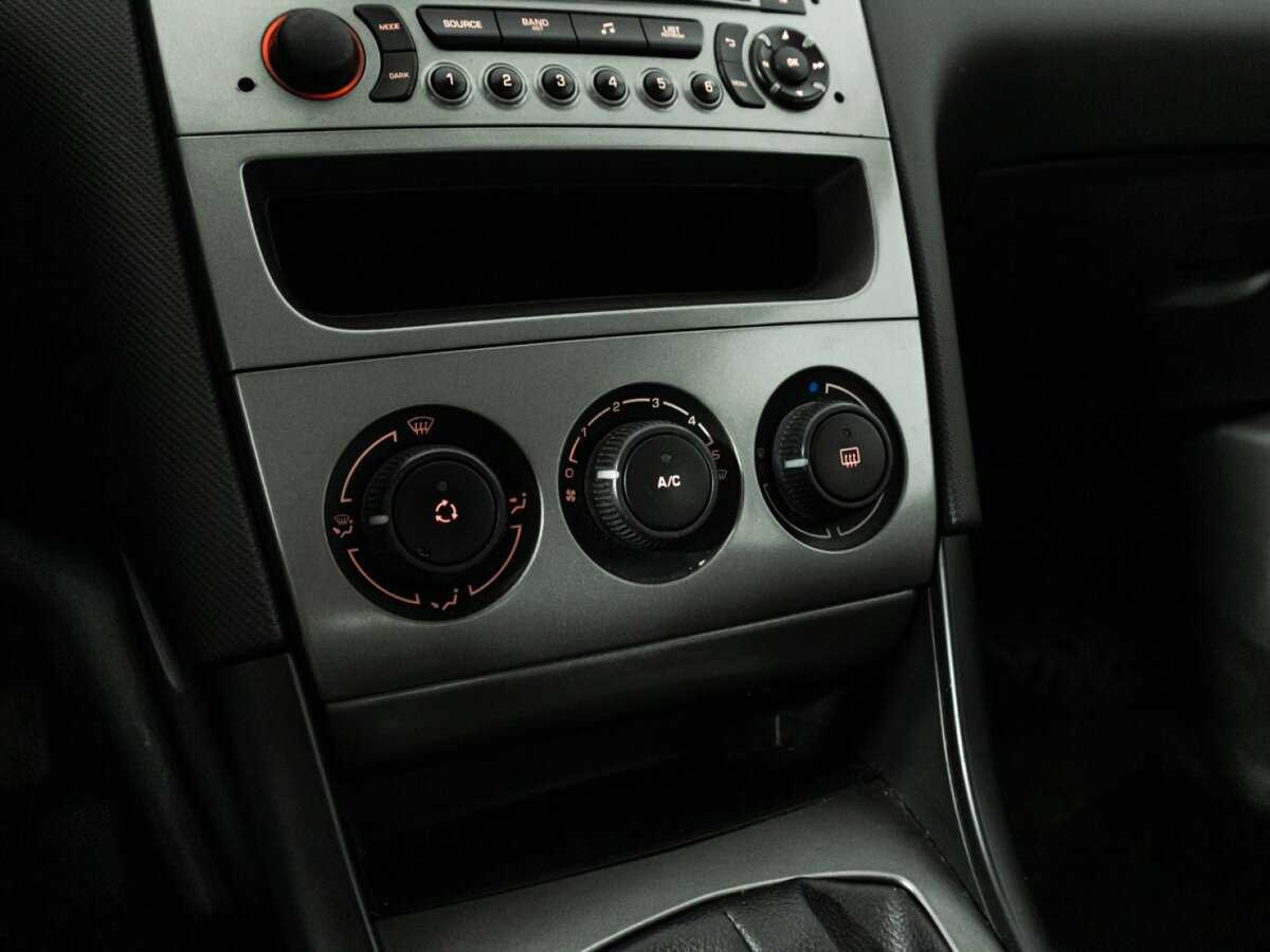 Peugeot 408, 2013 Фото №15