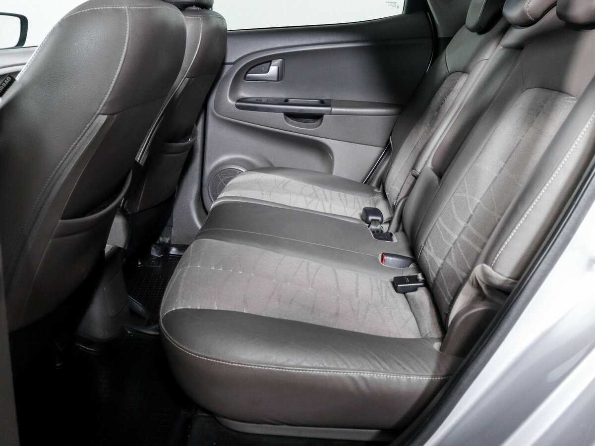 Kia Venga, 2012 Фото №7