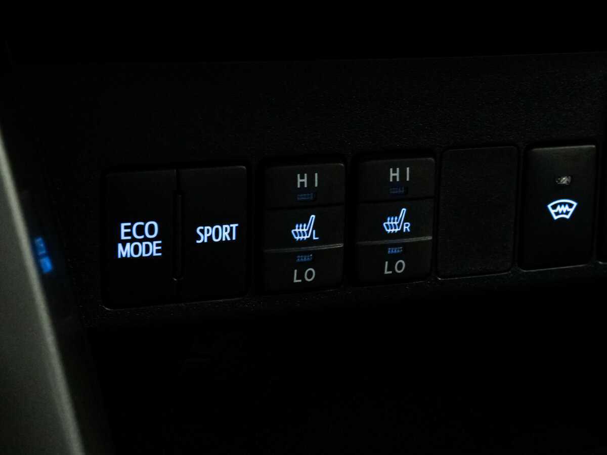 Toyota RAV4, 2017 Фото №14