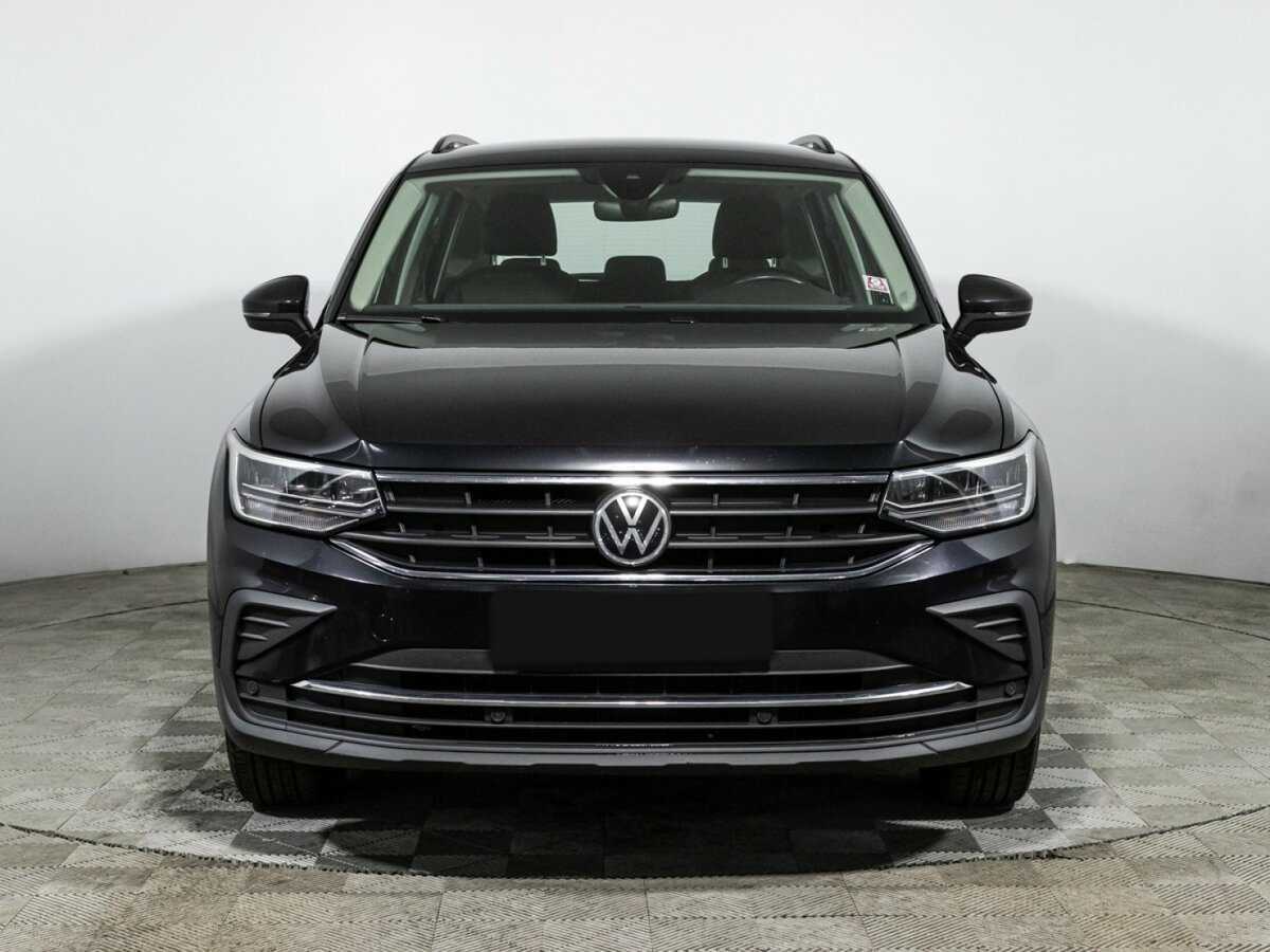 Volkswagen Tiguan, 2020 - 66 995 км. | Фото №2