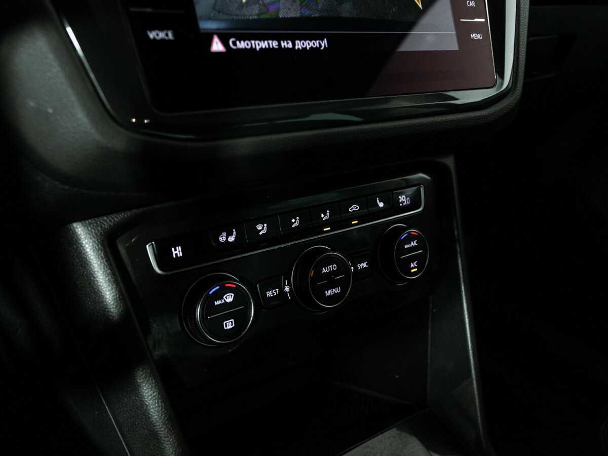 Volkswagen Tiguan, 2017 Фото №18