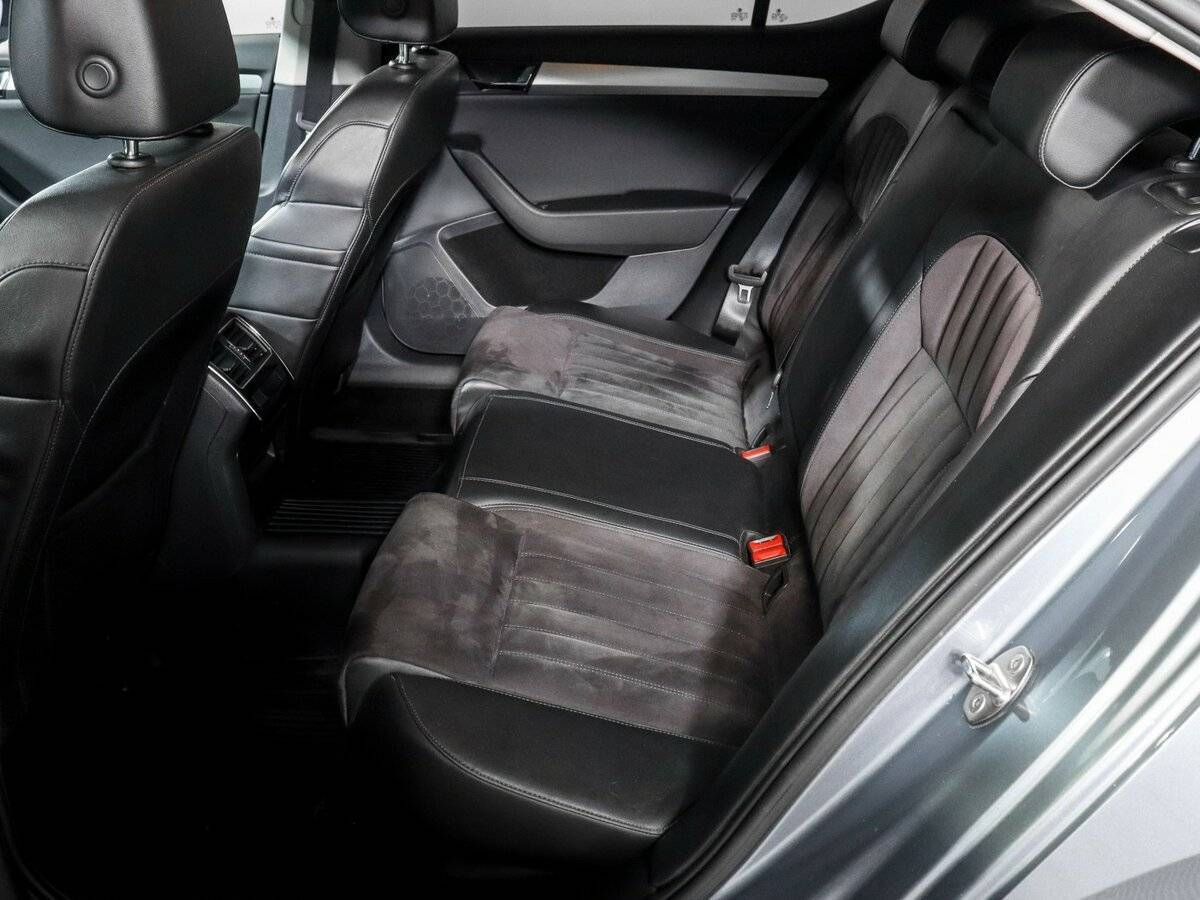 Skoda Superb, 2017 - 131 570 км. | Фото №7