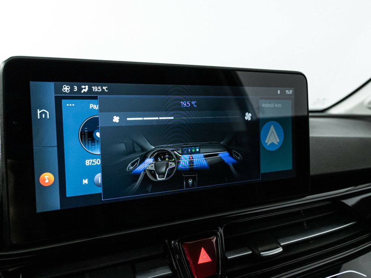 Москвич 3, 2023 Фото №18