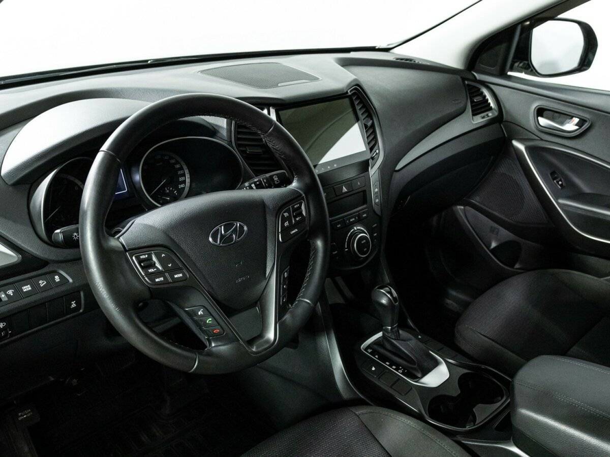 Hyundai Santa Fe, 2018 Фото №11