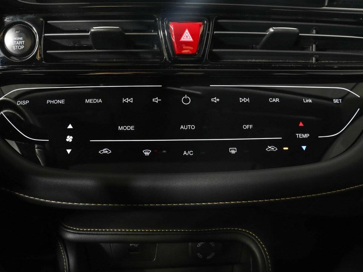 Москвич 3, 2023 Фото №19