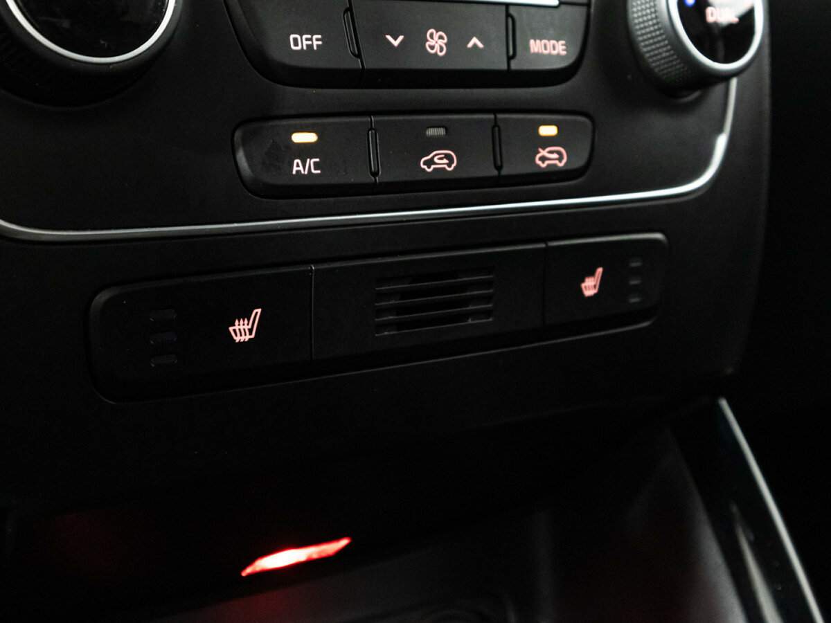 Kia Sorento, 2020 Фото №18