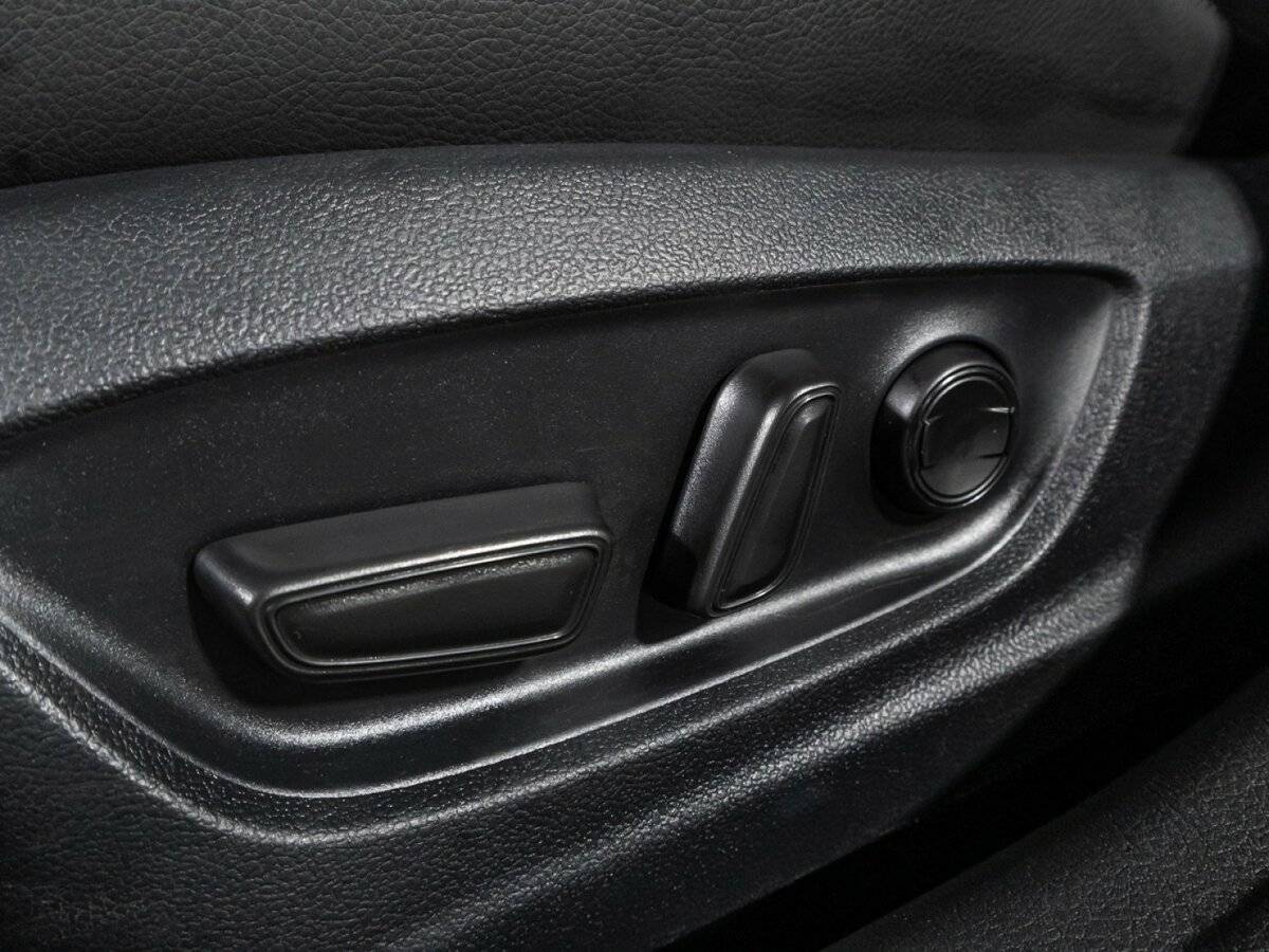 Toyota Camry, 2021 Фото №15