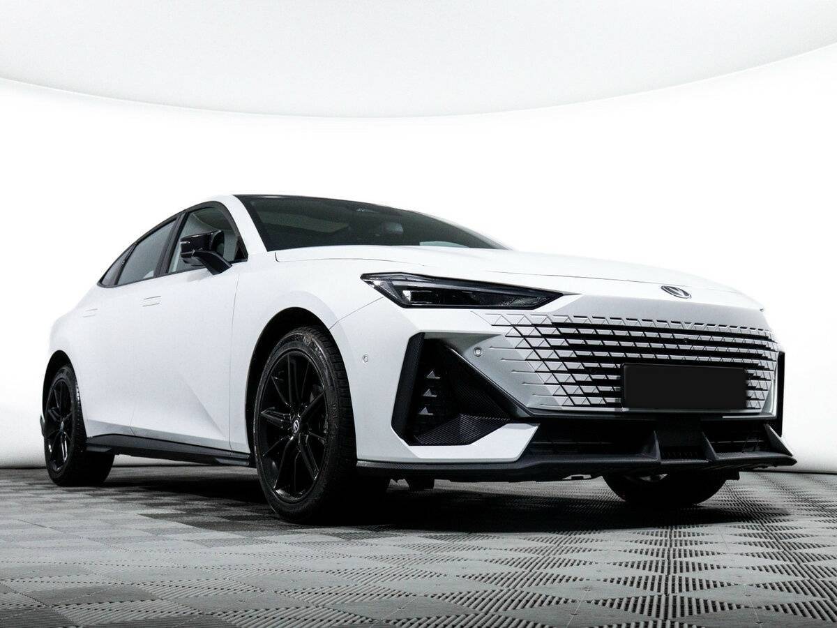 Changan UNI-V, 2023 Фото №19