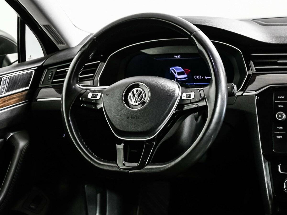 Volkswagen Passat, 2017 Фото №15