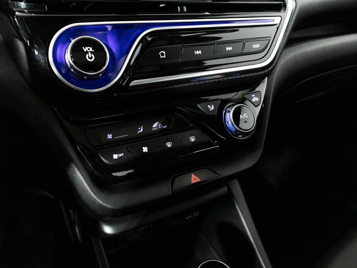 Changan Alsvin, 2023 Фото №17