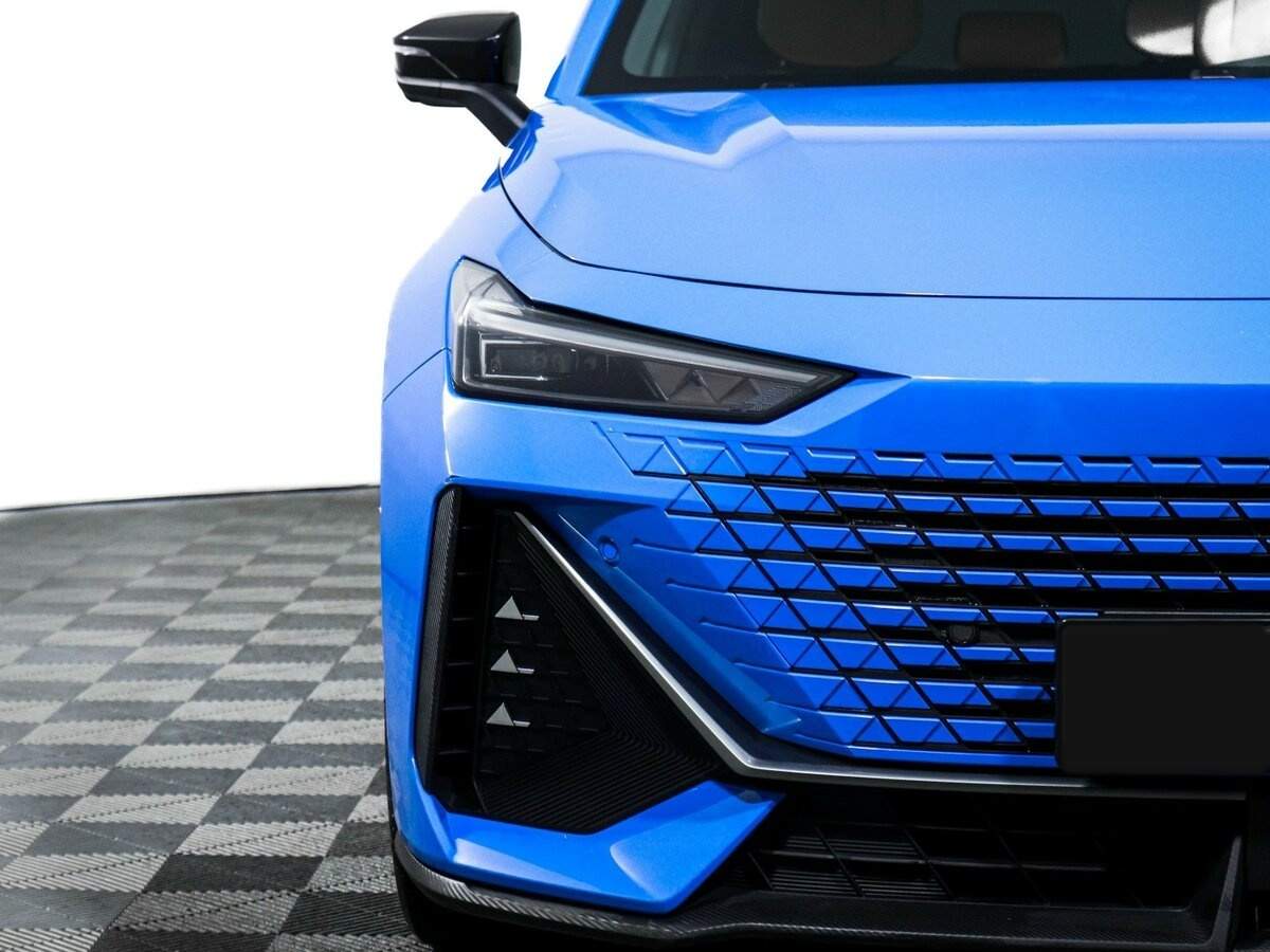 Changan UNI-V, 2022 Фото №15