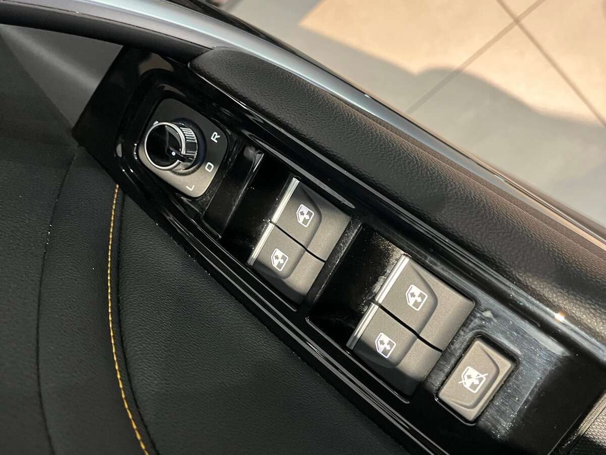 FAW Bestune T77, 2022 Фото №11