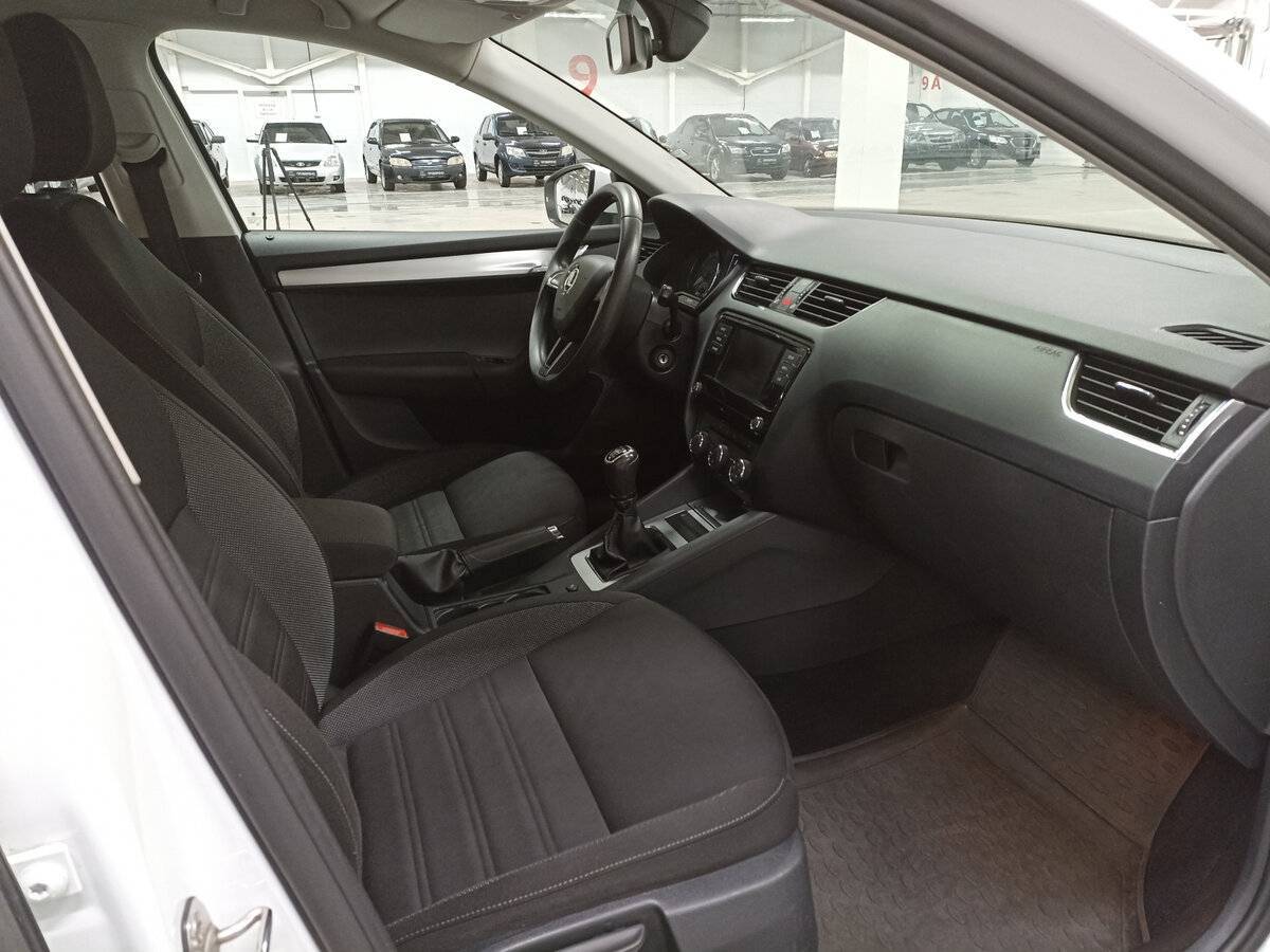 Skoda Octavia, 2019 Фото №11