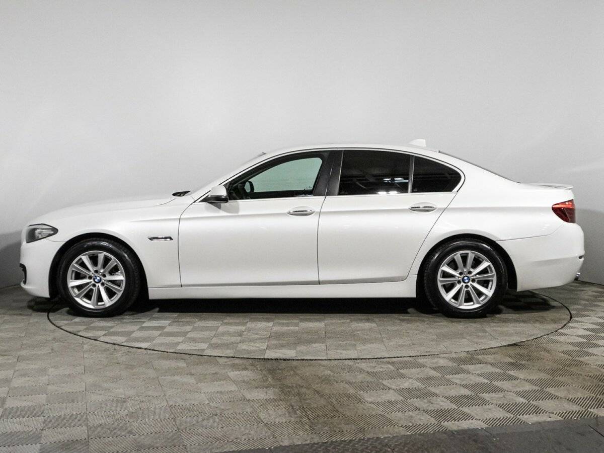 BMW 5 серии 520i, 2014 Фото №8
