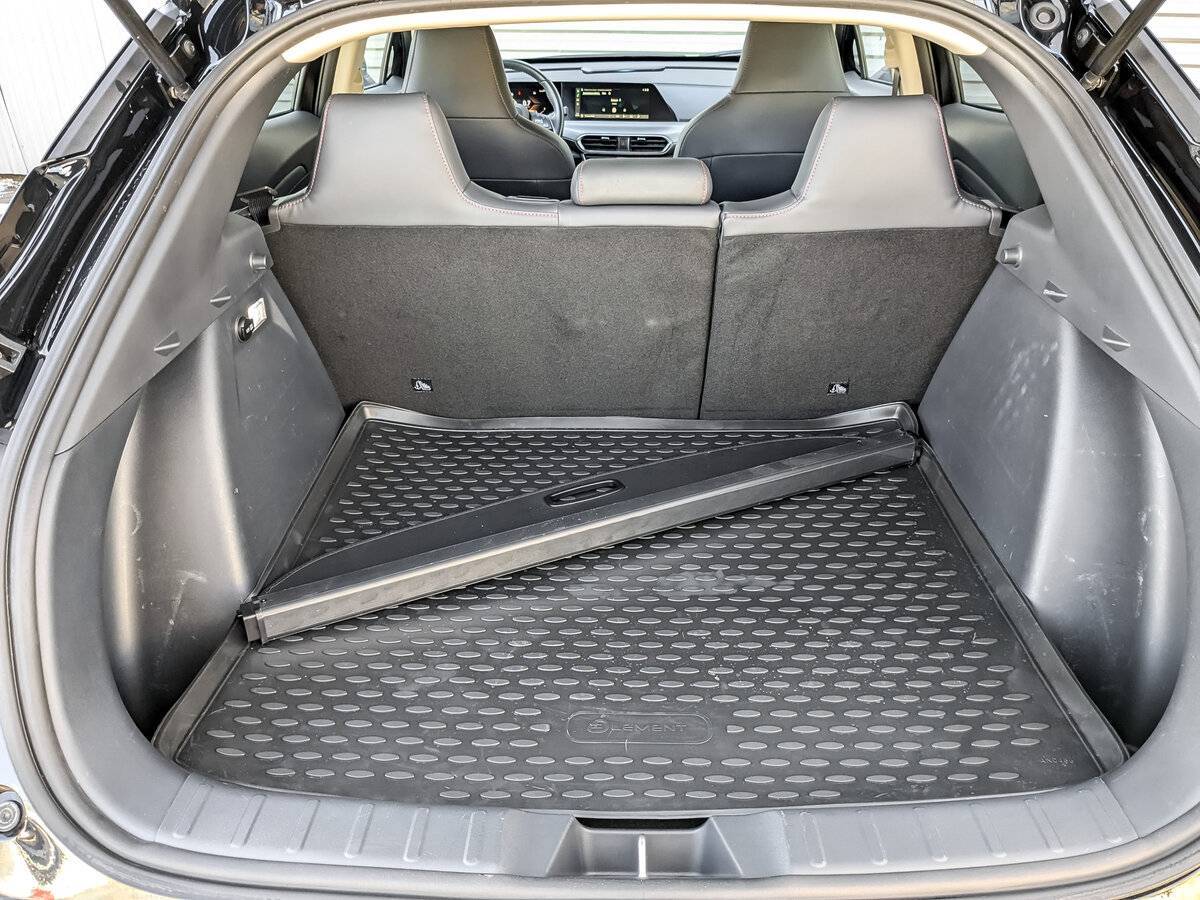 Changan UNI-T, 2023 Фото №10