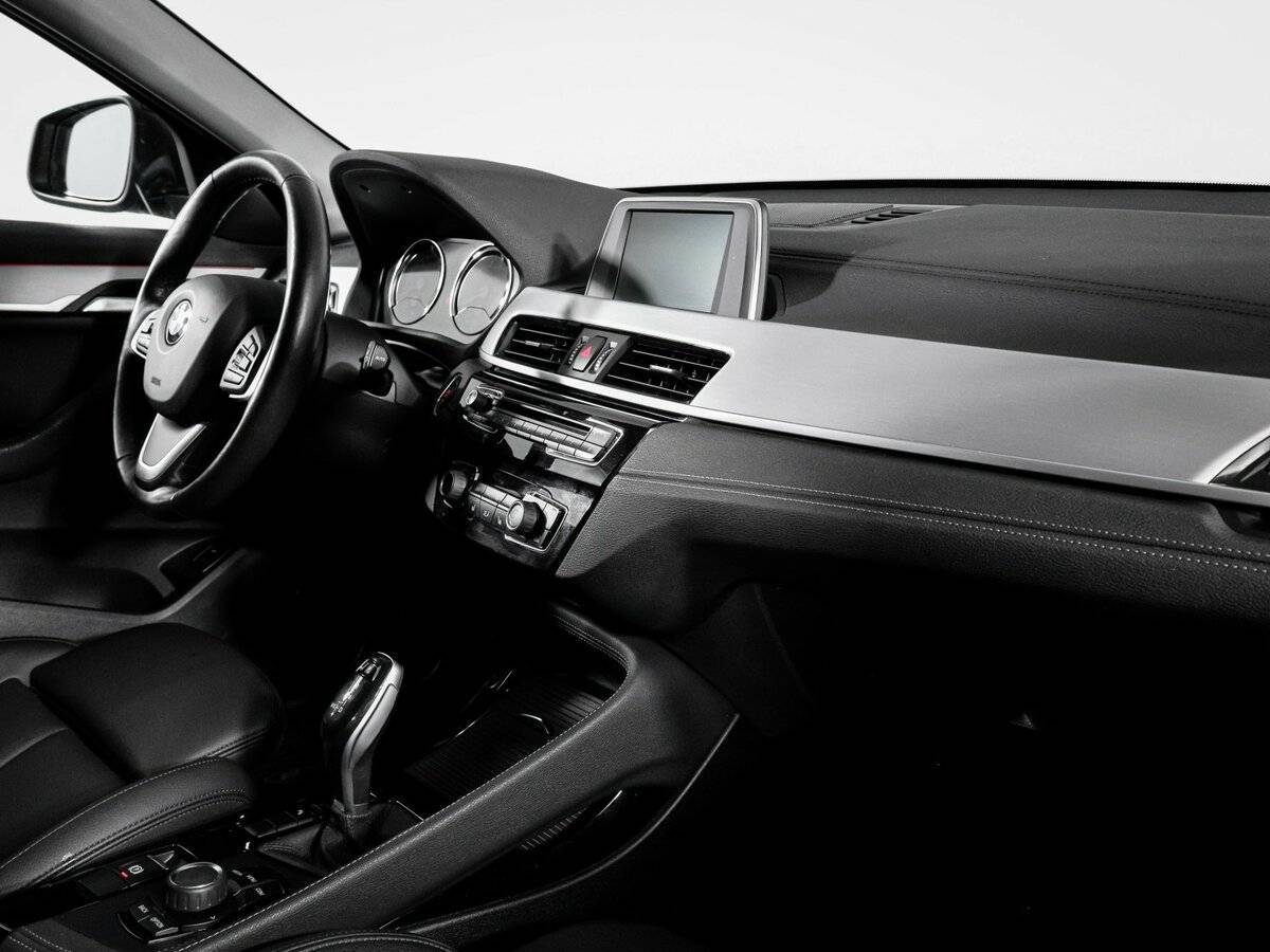 BMW X2 sDrive18i, 2018 Фото №9