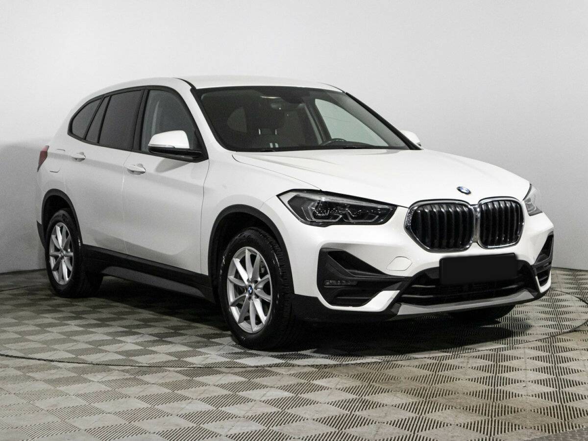 BMW X1 18i sDrive, 2019 Фото №3