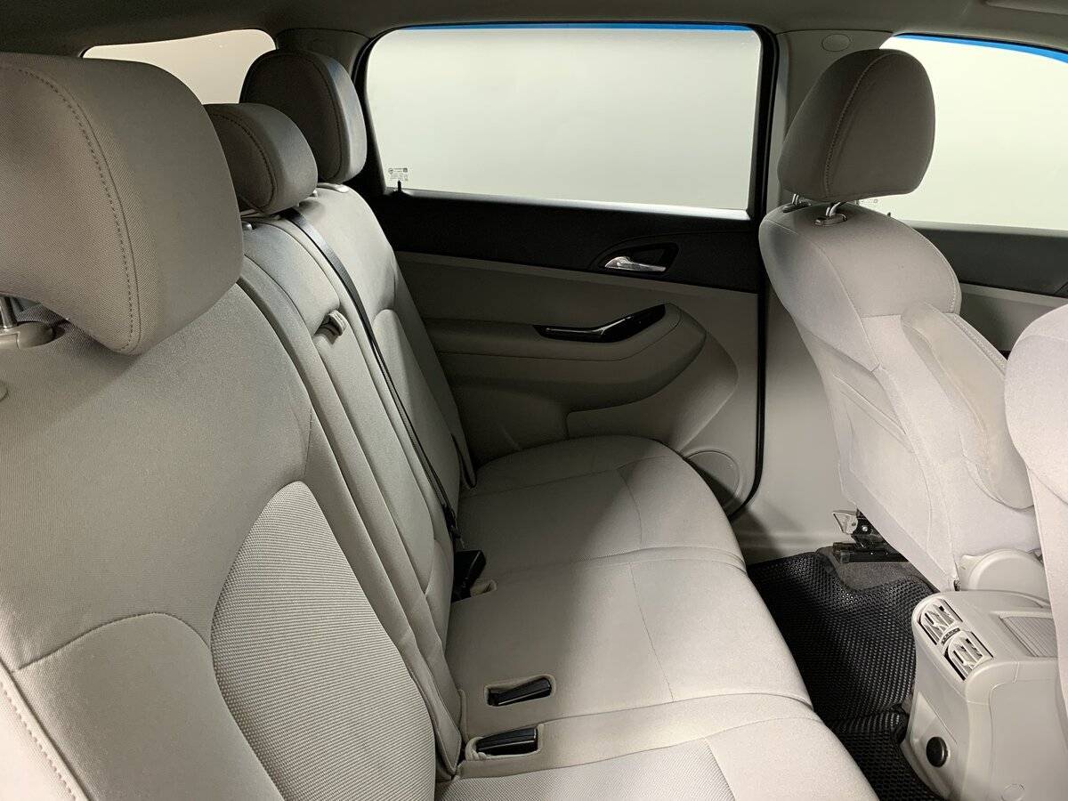 Chevrolet Orlando, 2013 Фото №17