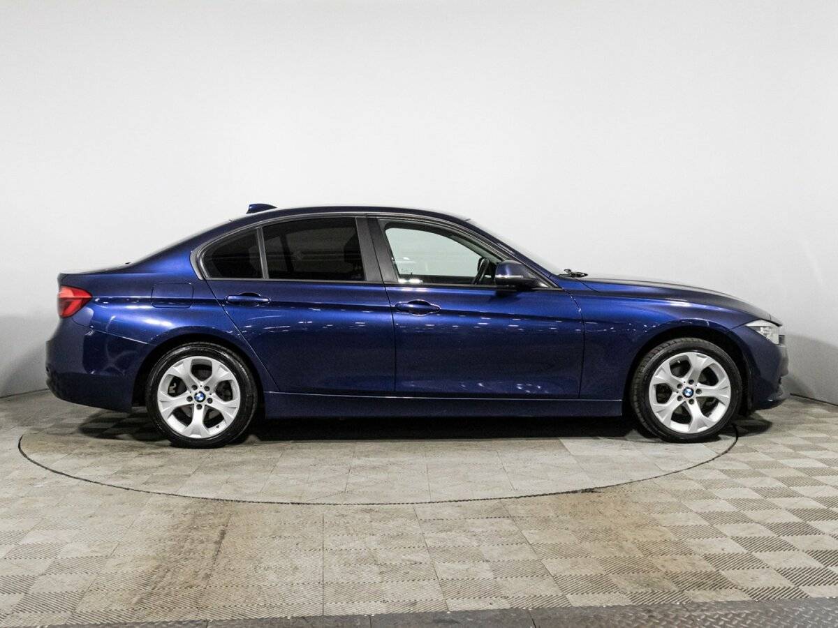 BMW 3 серии 318i, 2018 Фото №4