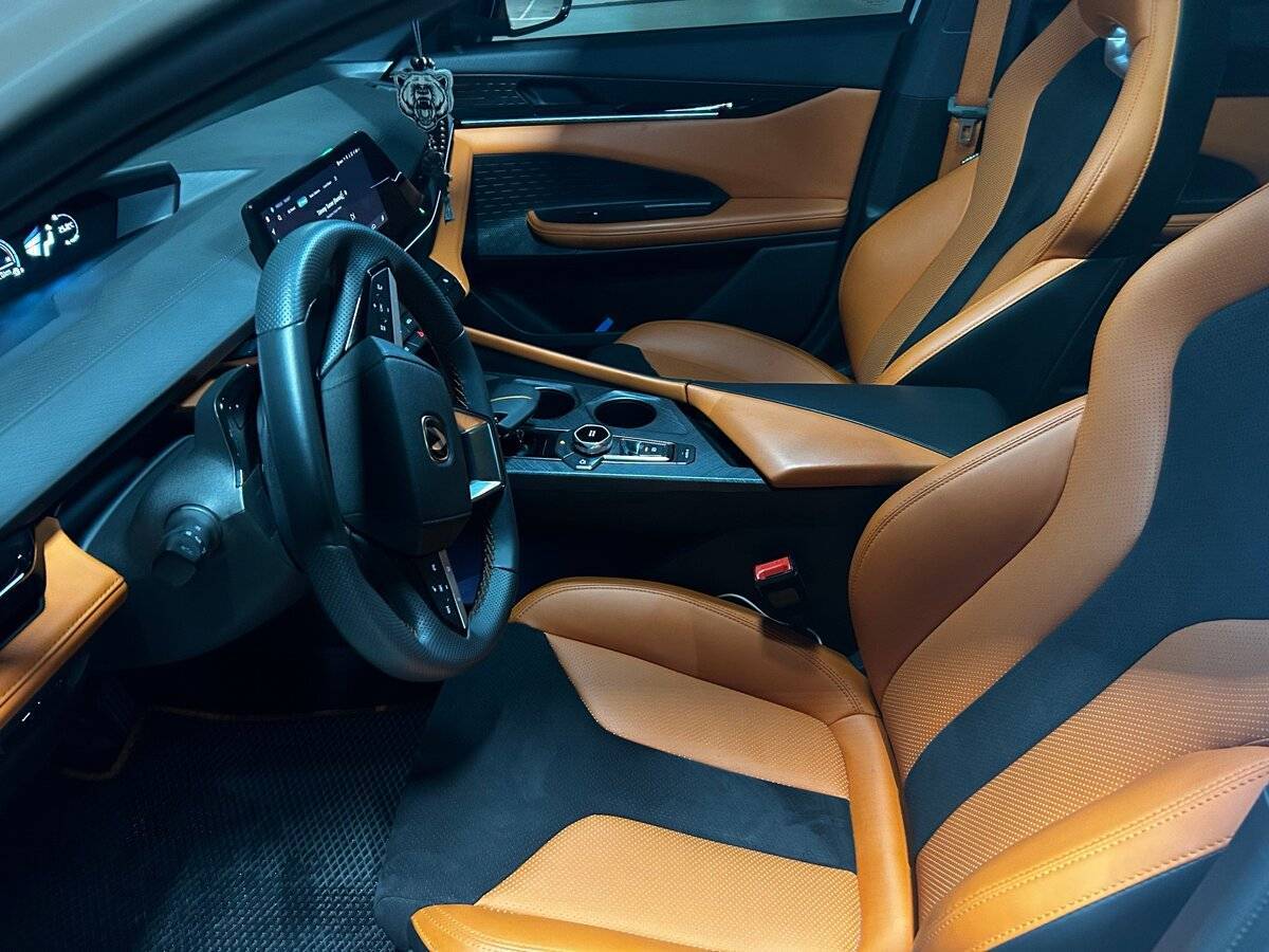 Changan UNI-V, 2023 Фото №7