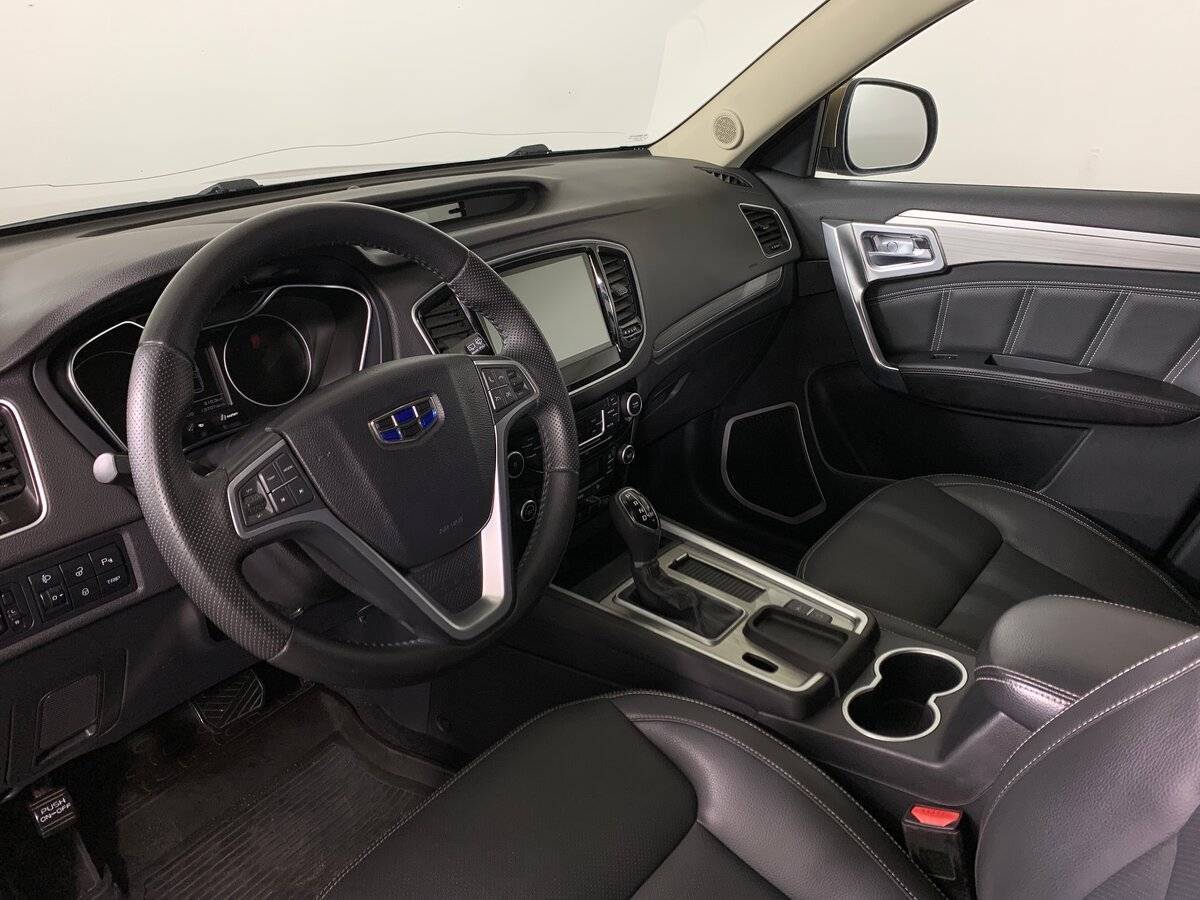 Geely Emgrand X7, 2020 Фото №11