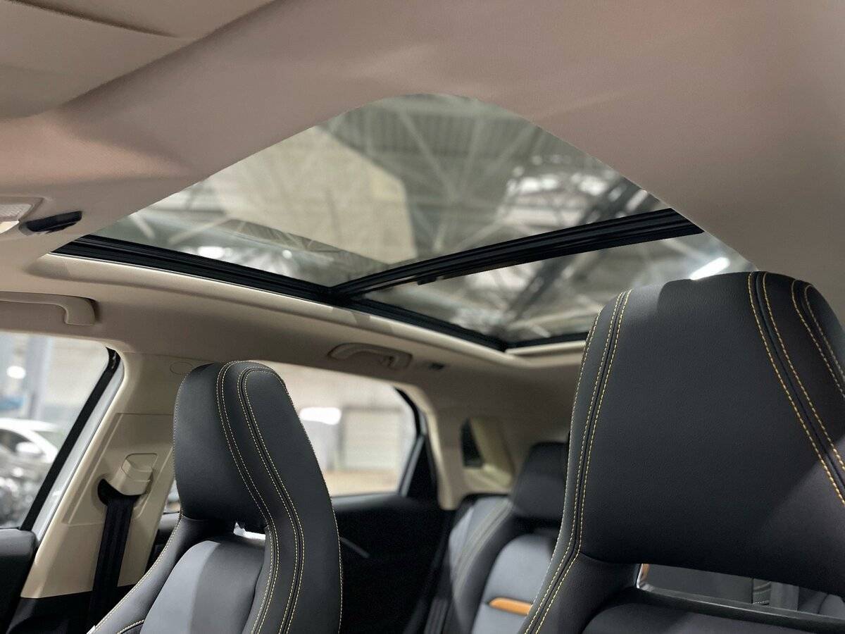 FAW Bestune T77, 2023 Фото №18