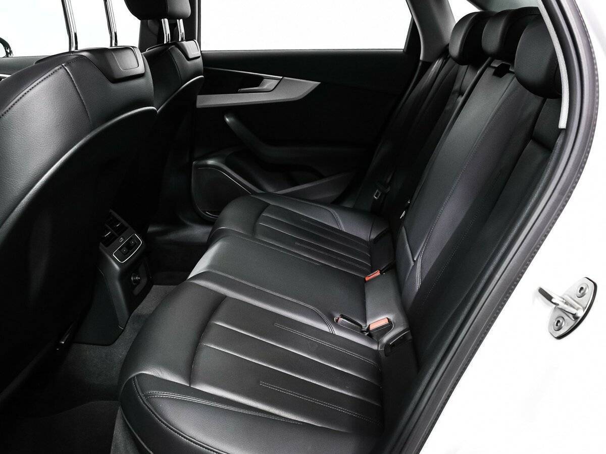Audi A4, 2018 Фото №14