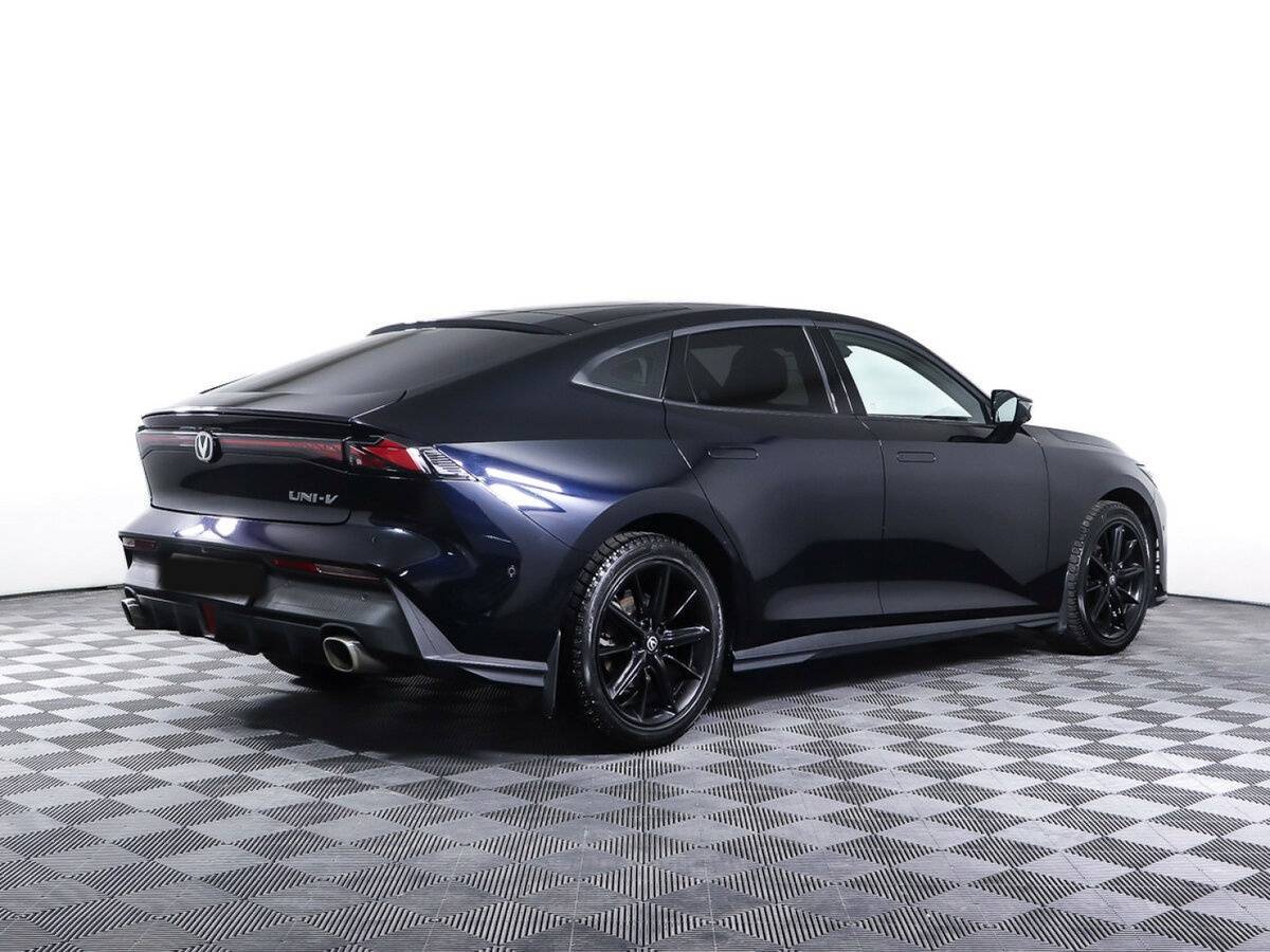 Changan UNI-V, 2023 Фото №5