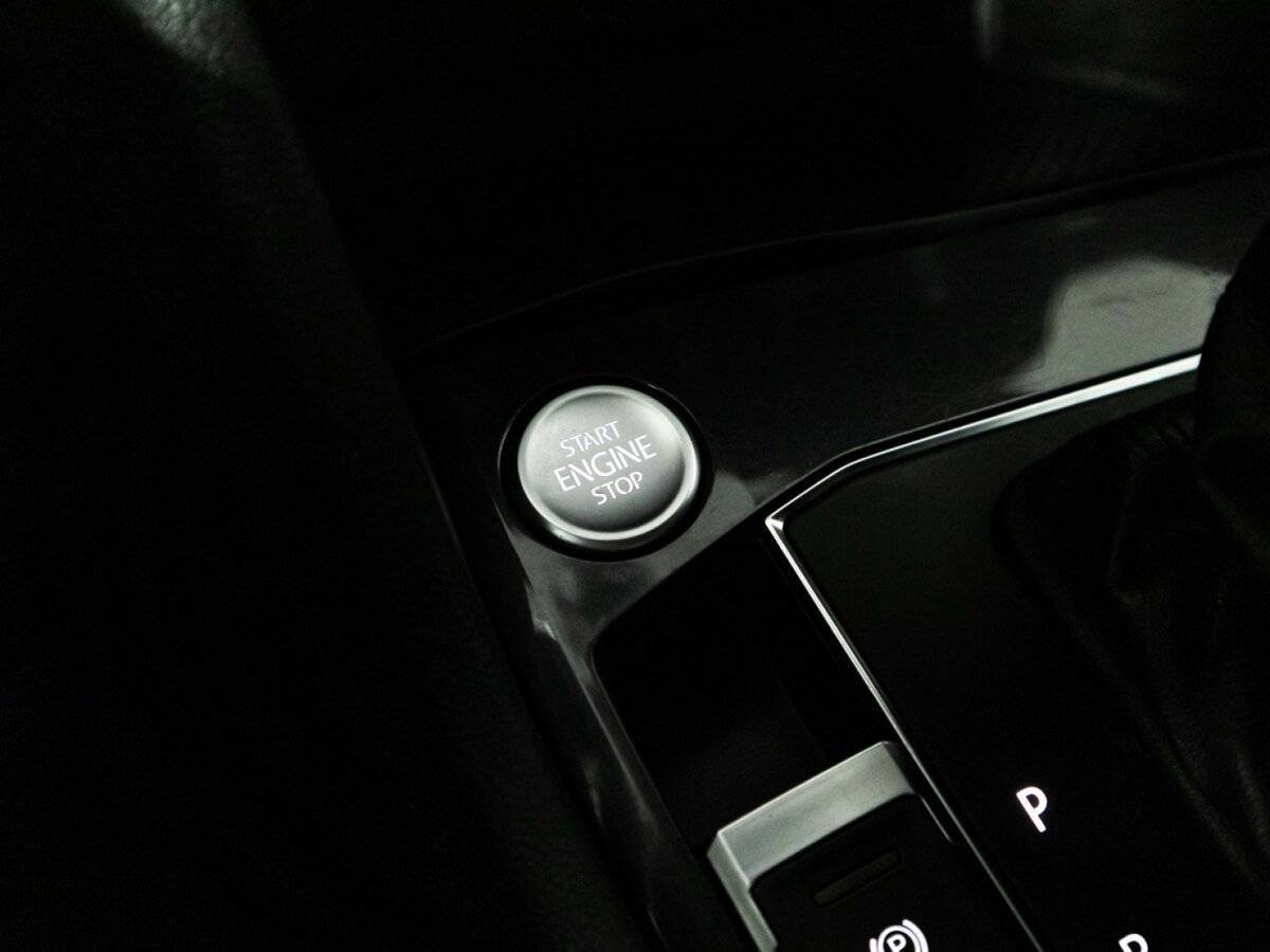 Volkswagen Tiguan, 2019 Фото №19