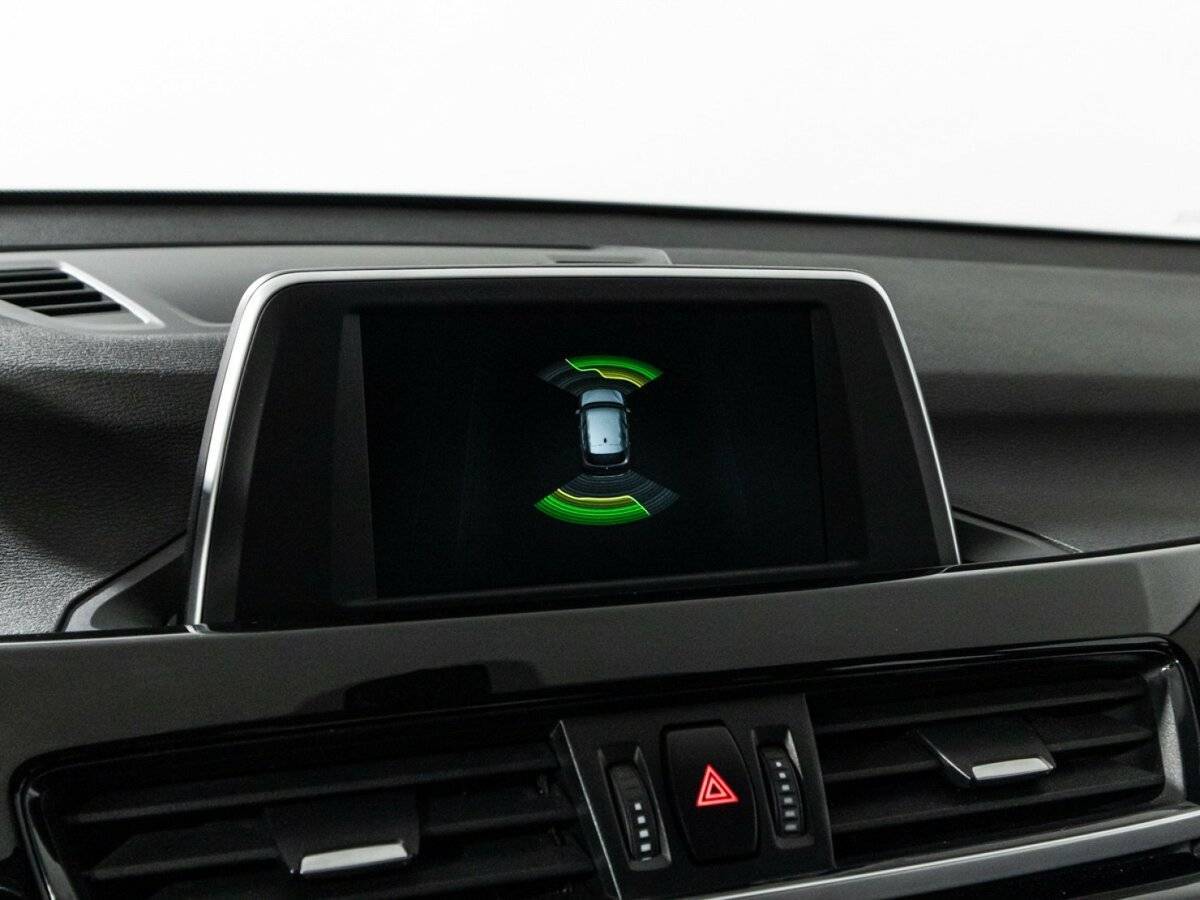 BMW X1 20i xDrive, 2018 Фото №17