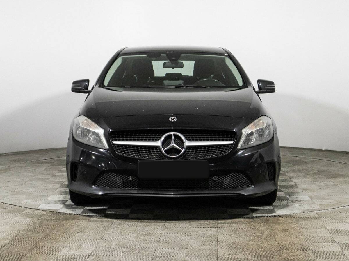 Mercedes-Benz A-Класс 180, 2017 - 131 486 км. | Фото №3