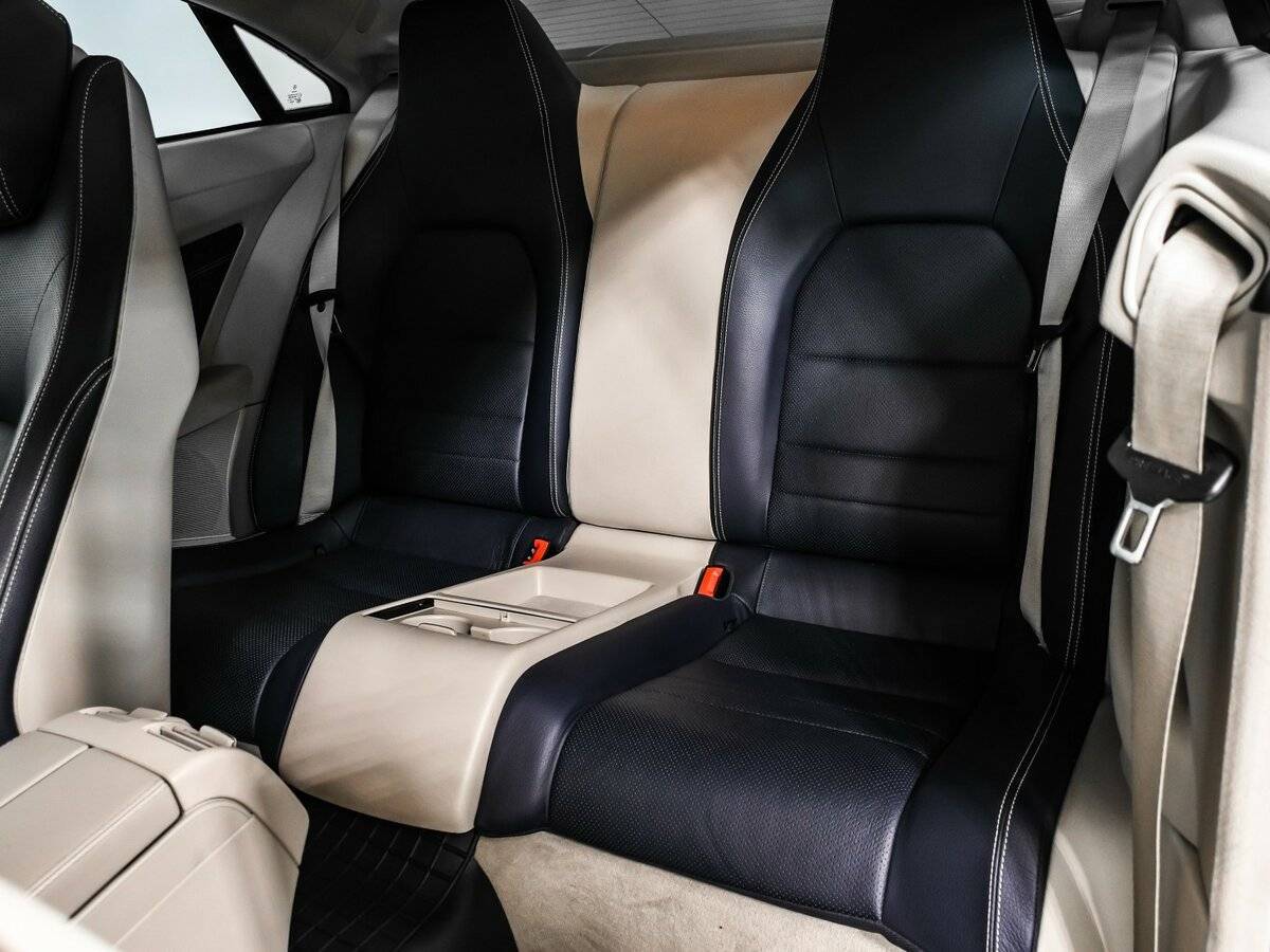 Mercedes-Benz E-Класс 200, 2015 Фото №12