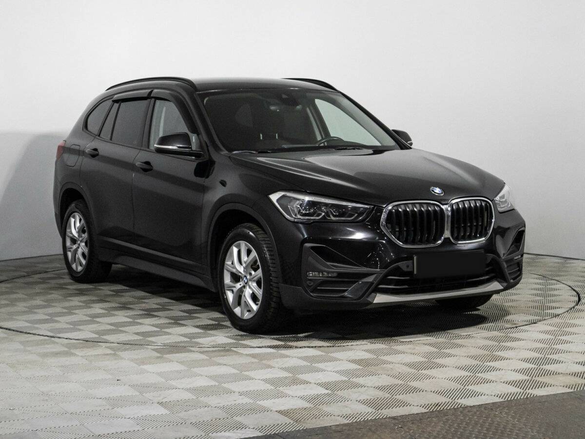 BMW X1 18d xDrive, 2021 Фото №3