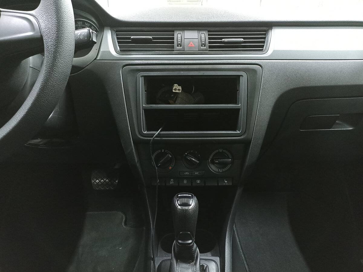 Skoda Rapid, 2018 Фото №15