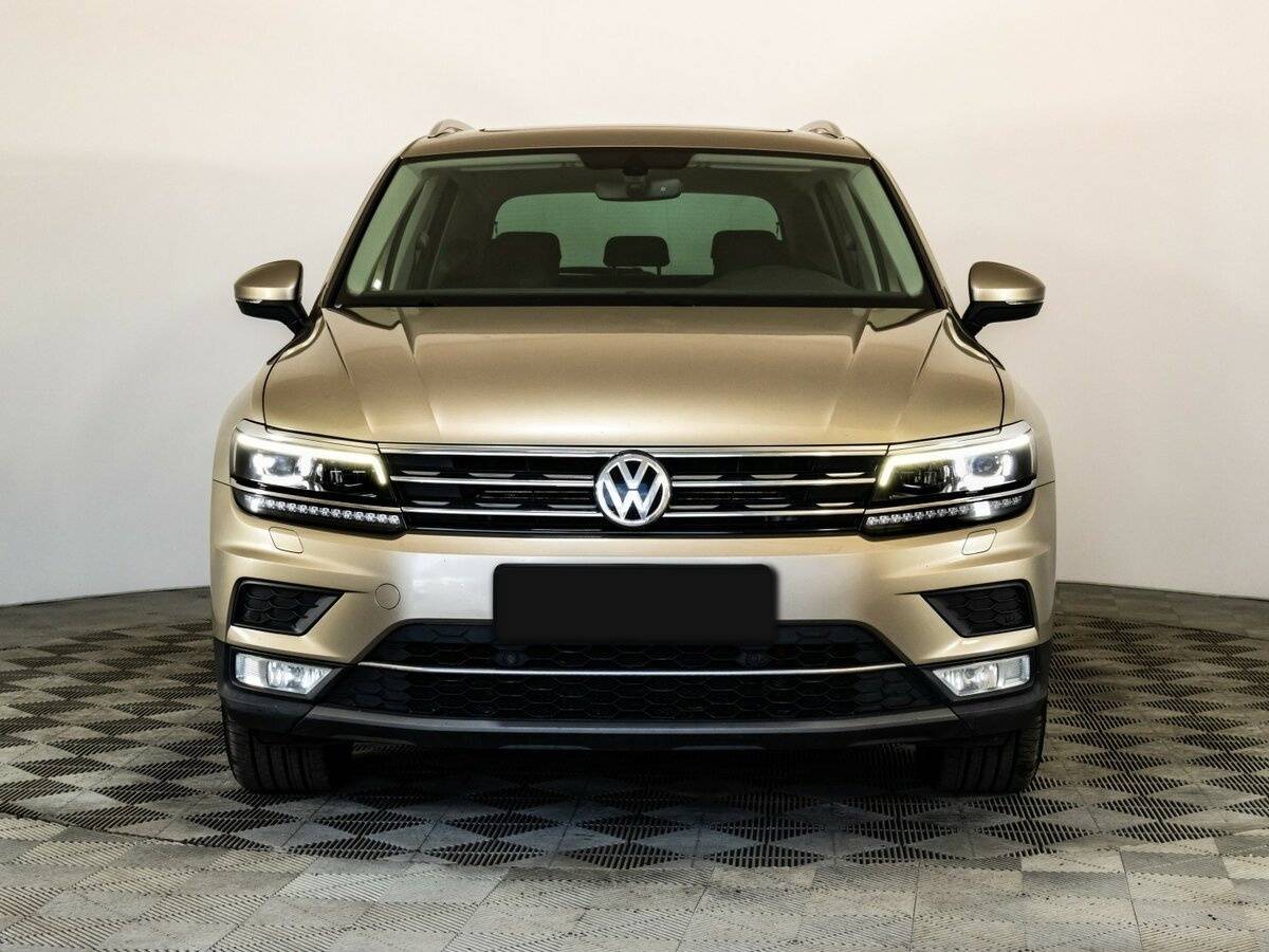 Volkswagen Tiguan, 2017 - 128 093 км. | Фото №2