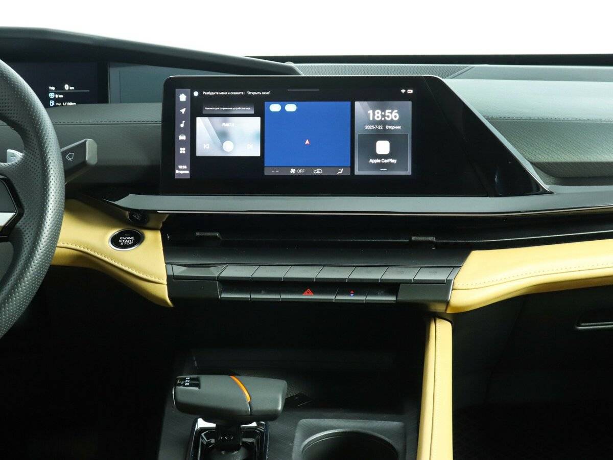 Changan UNI-V, 2022 Фото №13