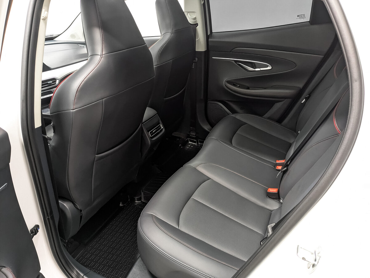 Changan UNI-T I, 2024 Фото №16