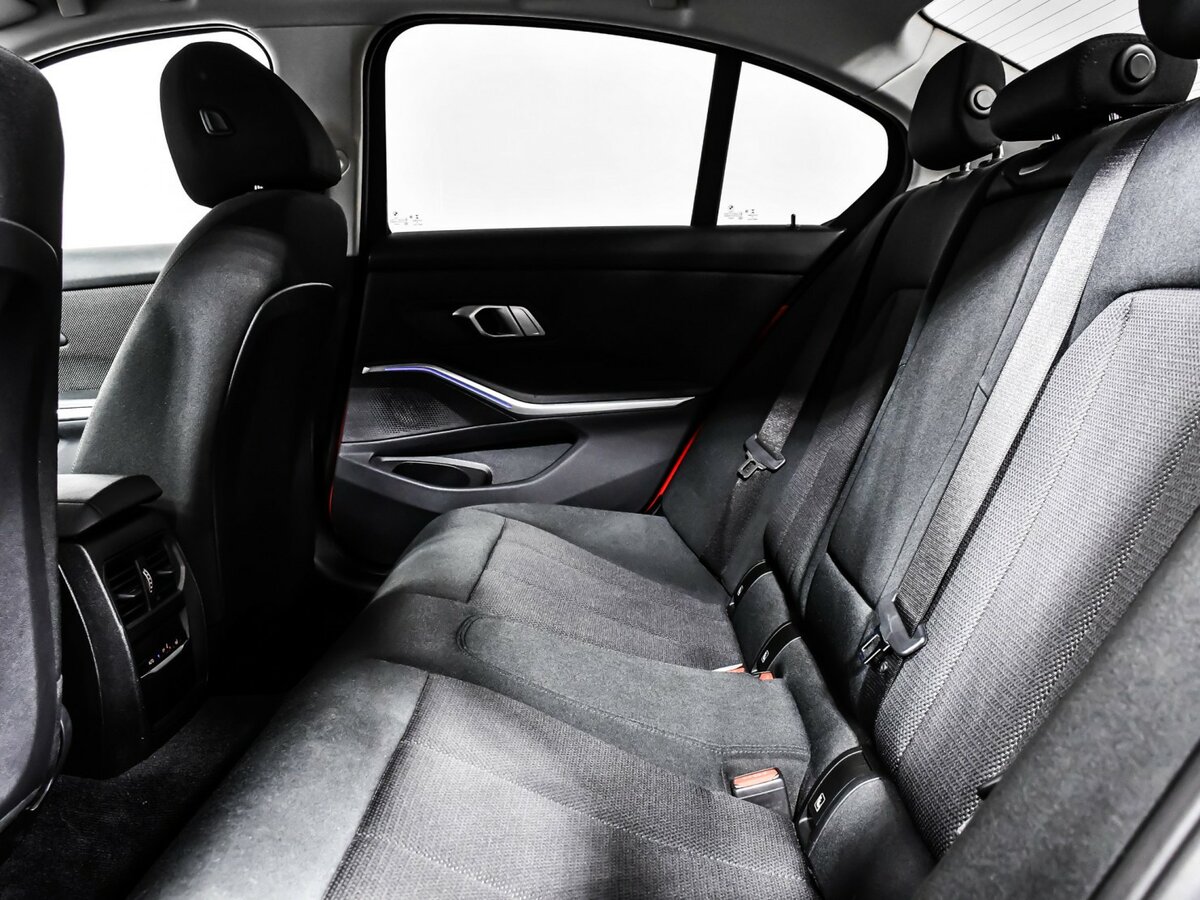 BMW 3 серии 318d VII (G2x), 2019 Фото №10