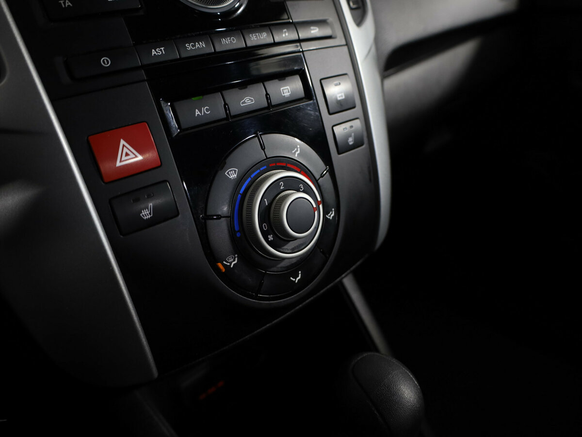 Kia Venga I, 2012 Фото №16