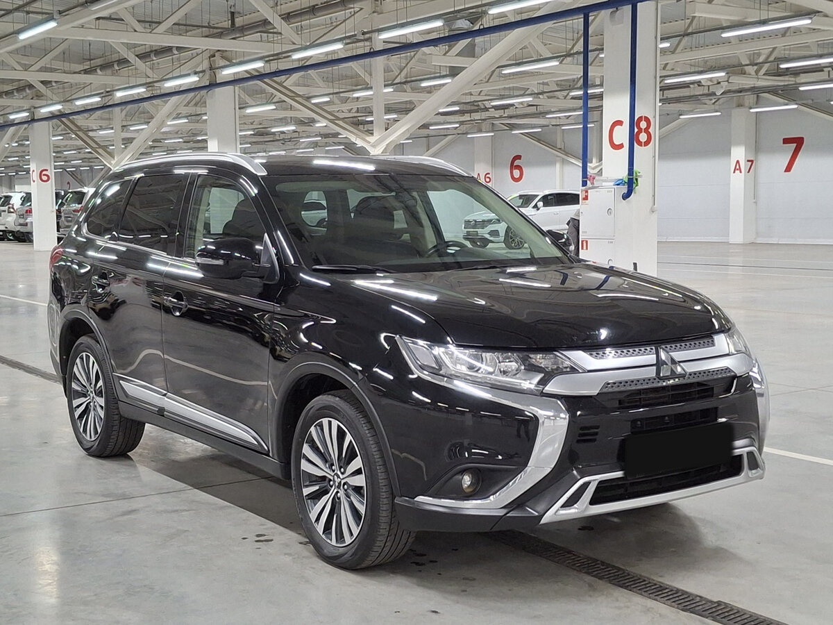 Mitsubishi Outlander III Рестайлинг 3, 2020 Фото №3