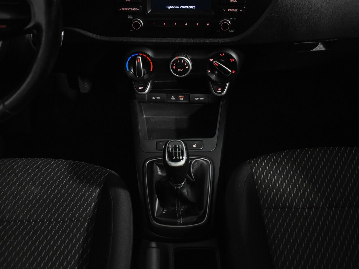 Kia Rio IV, 2017 Фото №16