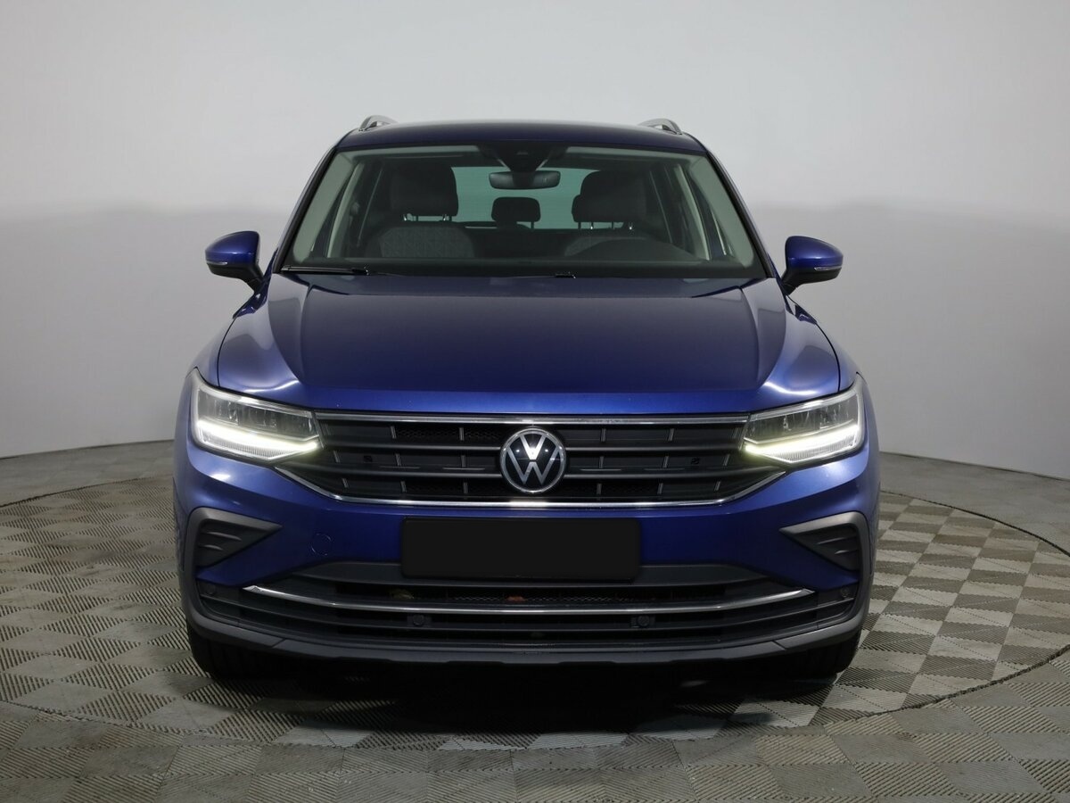 Volkswagen Tiguan II Рестайлинг, 2021 - 103 000 км. | Фото №2