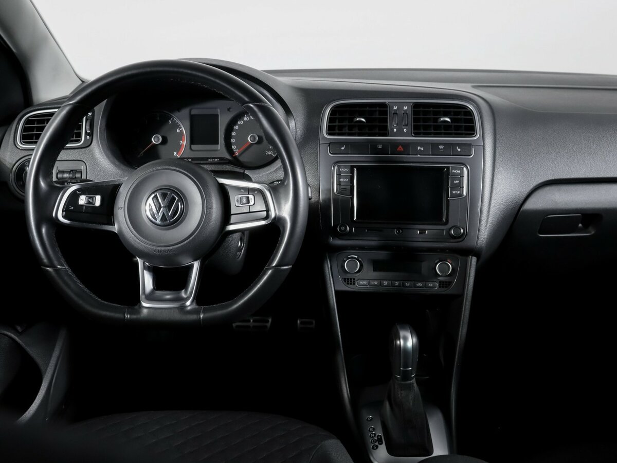 Volkswagen Polo V Рестайлинг, 2018 Фото №10