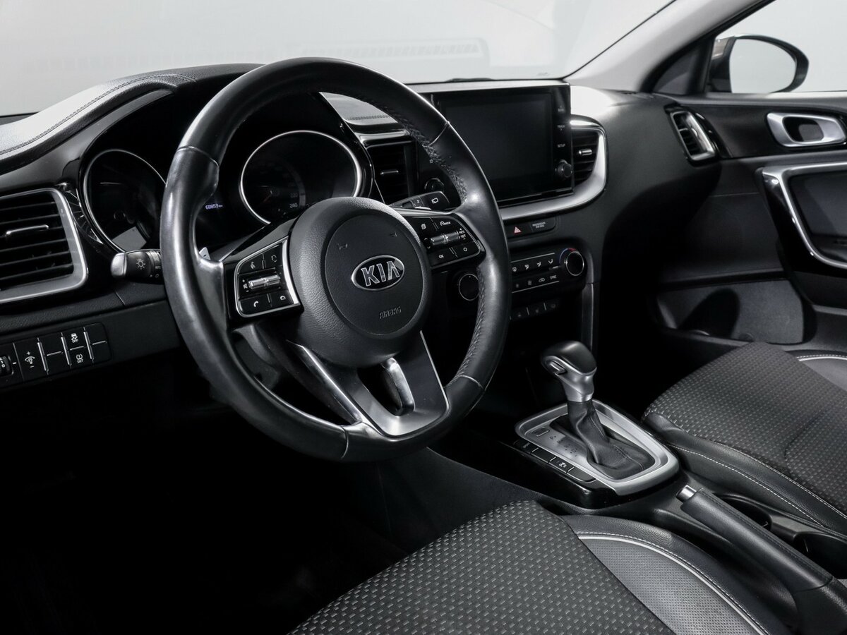 Kia Ceed III, 2020 Фото №11